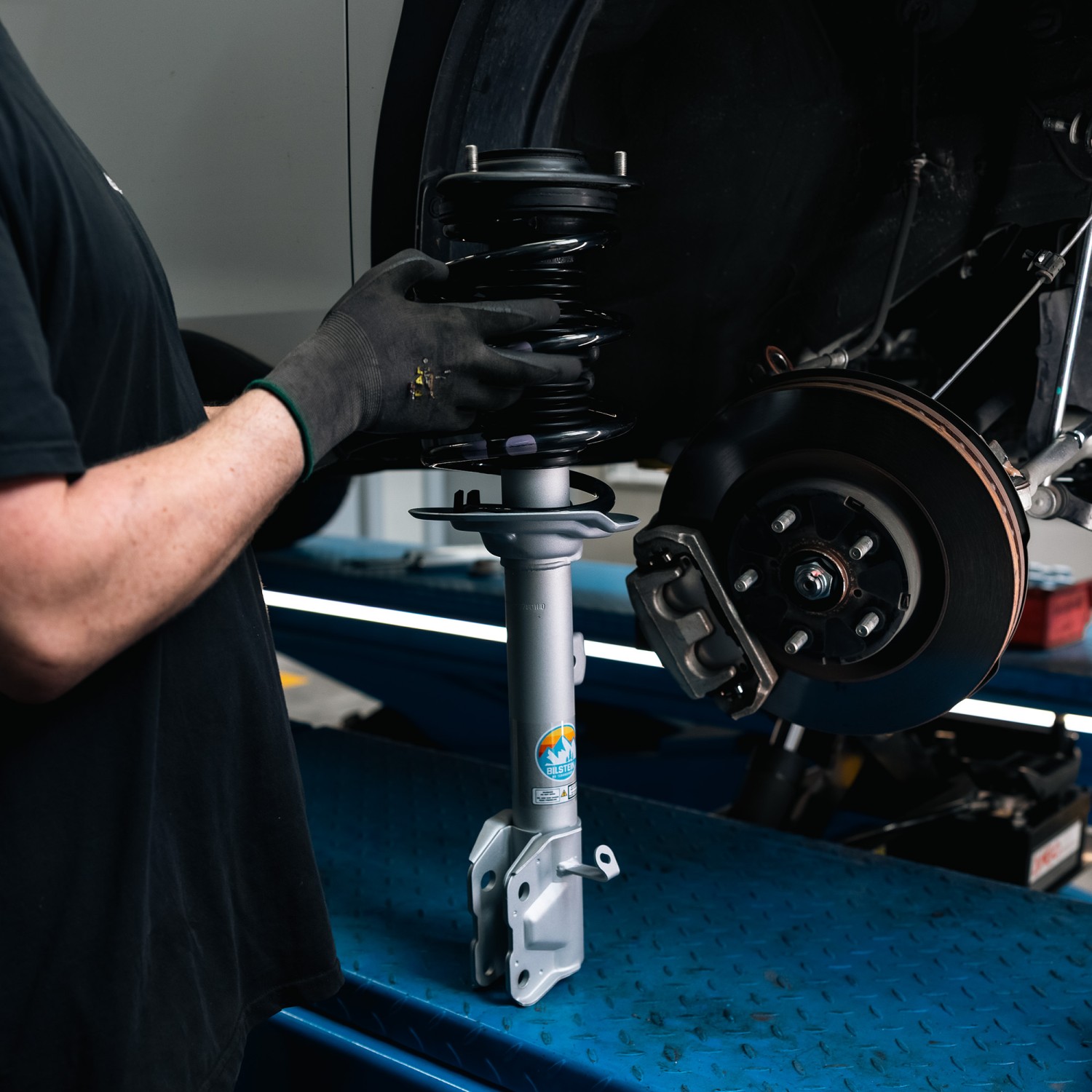 Amortiguador DELANTERO DERECHO B8 TERRASPORT BILSTEIN 22-337801 - 4